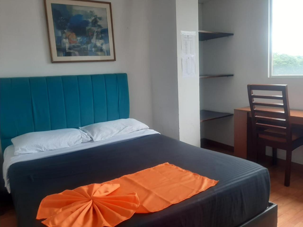 Piso Familiar Y Multiples En Corferias Cerca Aeropuerto Embajada Bogotá